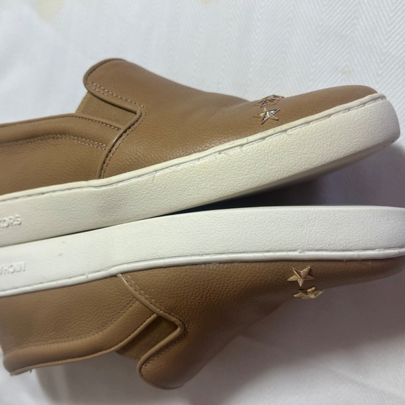 Michael Kors Keaton Star Slip-On 8.5 Sneakers Women - Picture 2 of 8